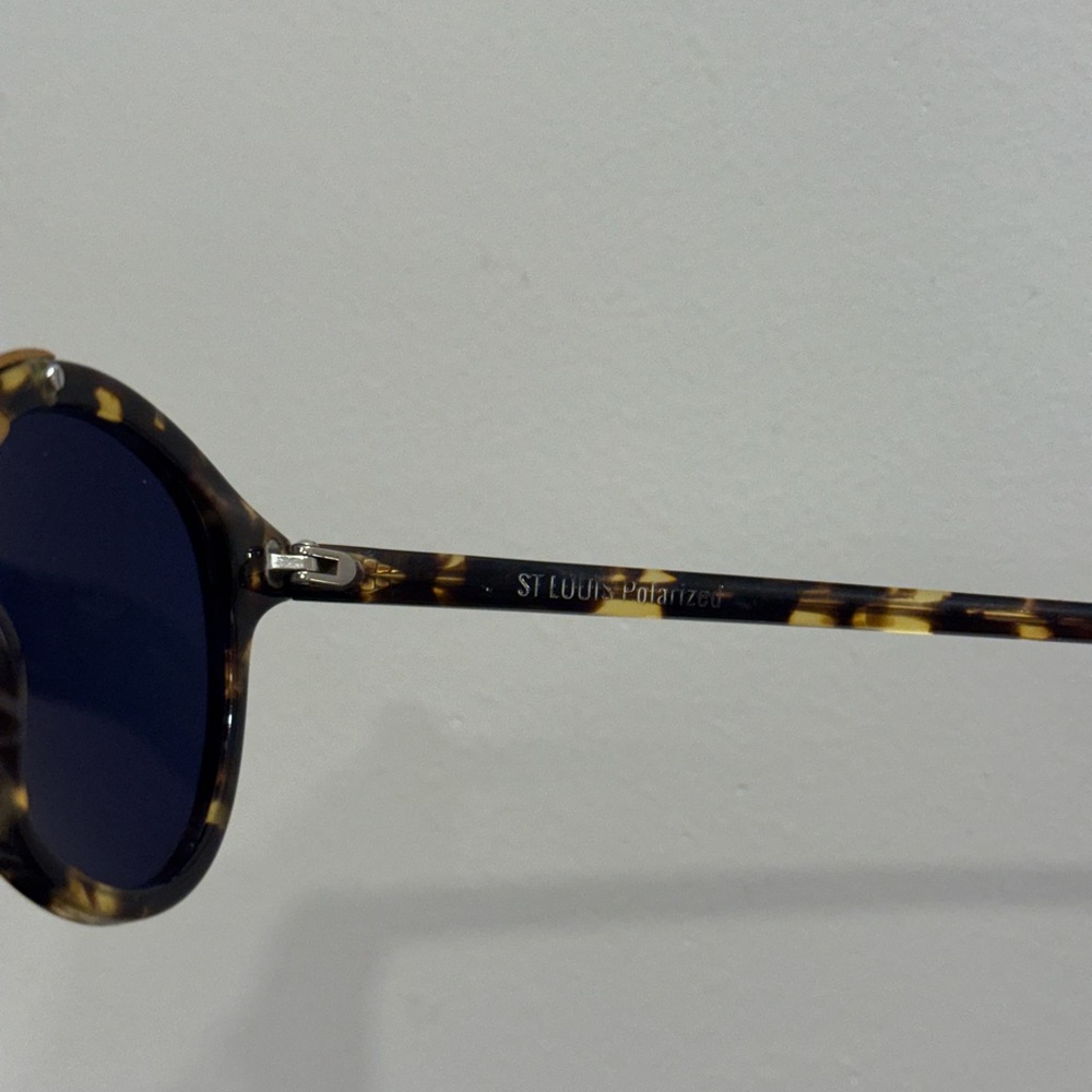 KREWE St Louis I Classic Tortoise Sunglasses with Dark Blue Lenses - Picture 9 of 10